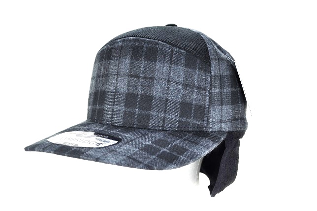 PLAID- 7PANEL PLAID SANDWICH VISOR (EARFLAP)- BLACK